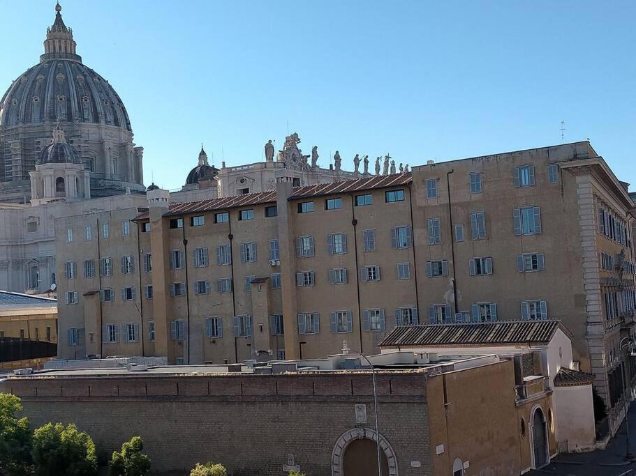 Lägenhet Il Panorama Di San Pietro *